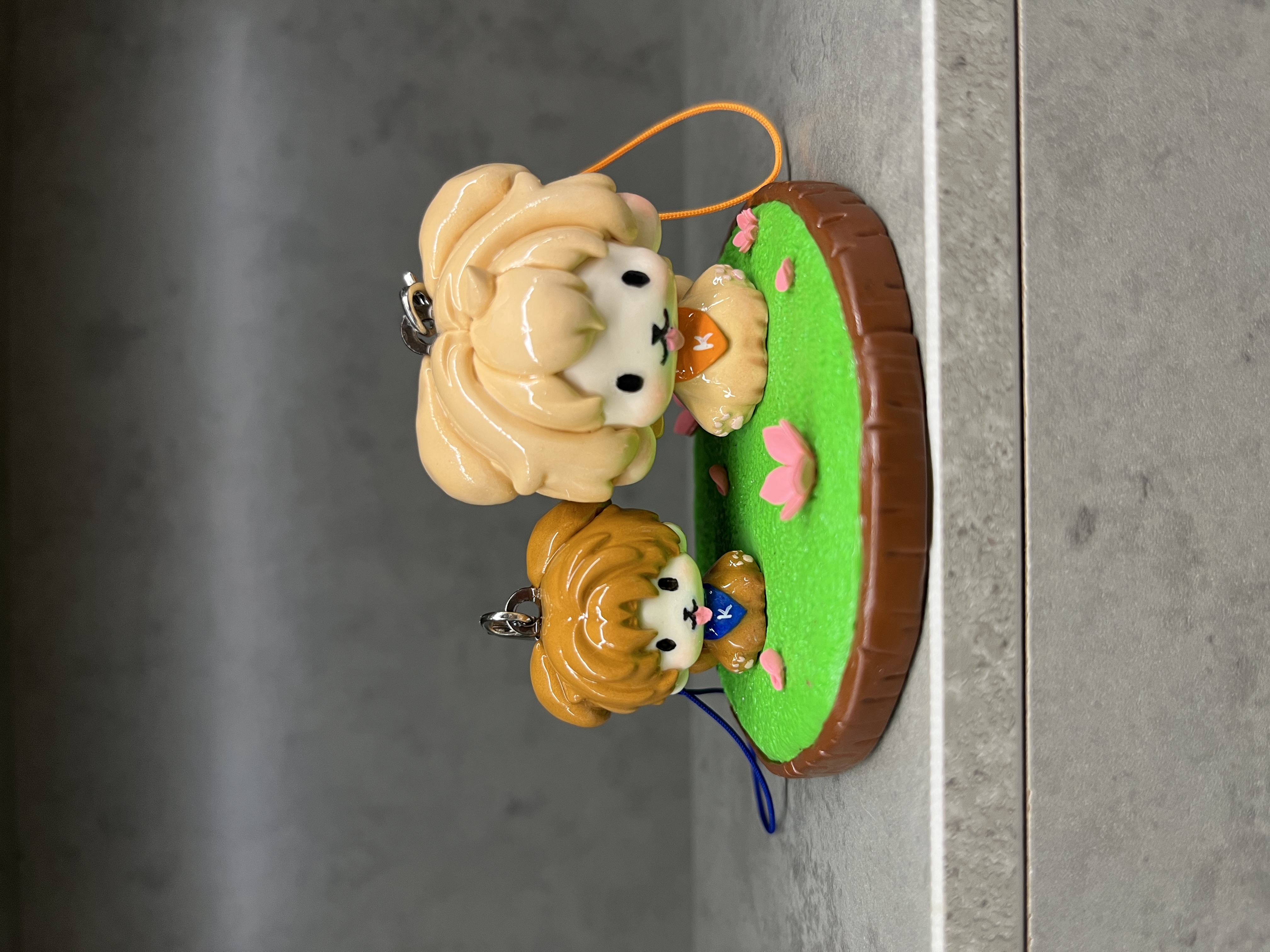 Pet figurine